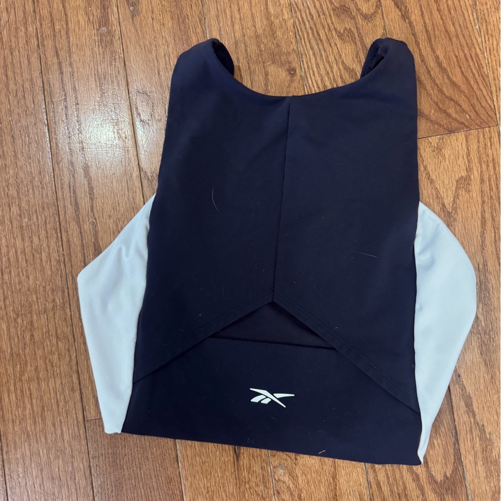 Reebok crop tank. Open back small